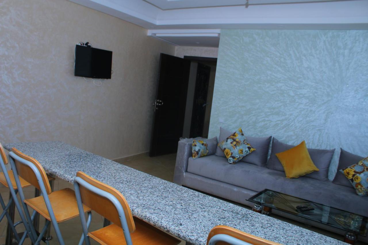 Bouznika 6 Daire Dış mekan fotoğraf